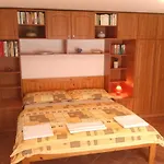 Apartment Sarreti Apartmanhaz *