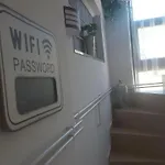 Sarreti Apartmanhaz *