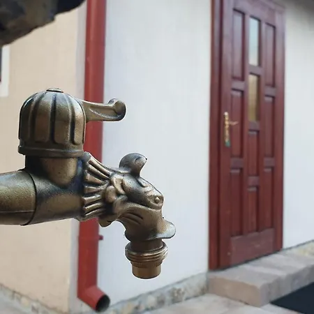 Sarreti Apartmanhaz Lägenhet