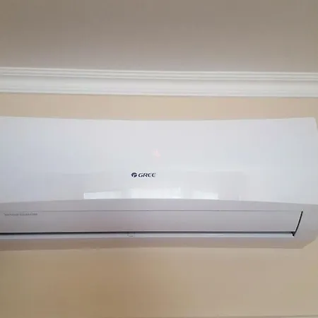 דירה Sarreti Apartmanhaz