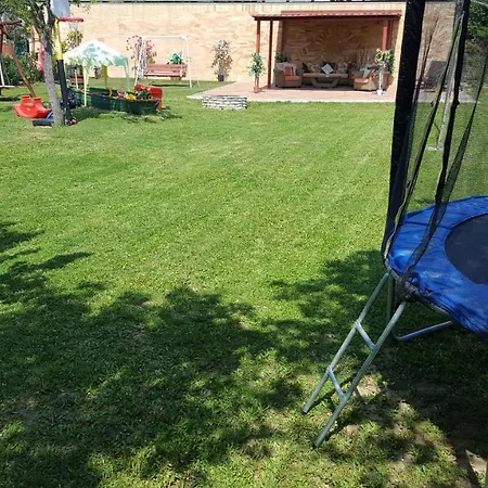 Appartamento Sarreti Apartmanhaz *