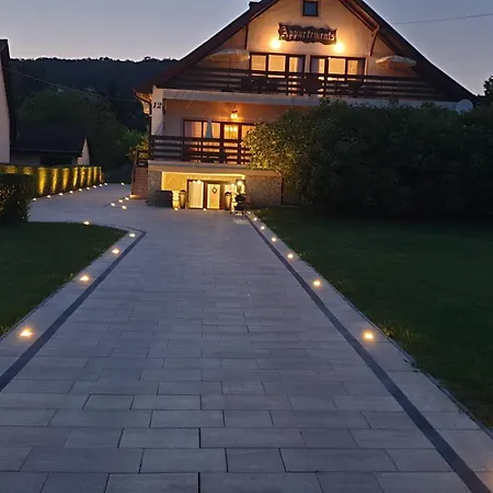 Apartman Sárréti