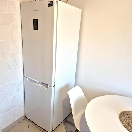 Sarreti Apartmanhaz Appartamento *