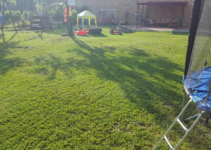 Sarreti Apartmanhaz * Balatonfured