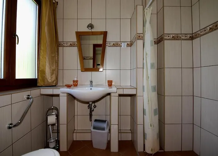 Sarreti Apartmanhaz Balatonfured