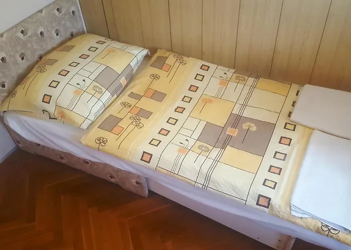 Sarreti Apartmanhaz * Balatonfüred