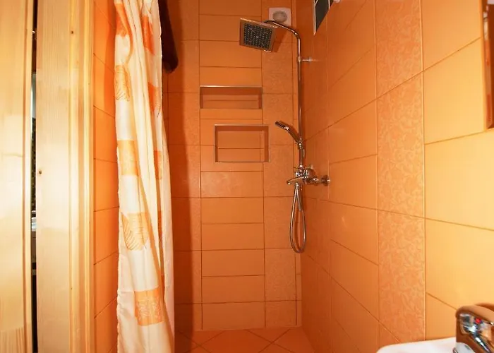 Sarreti Apartmanhaz Balatonfured