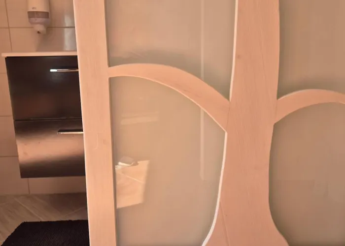 Appartement Sarreti Apartmanhaz *